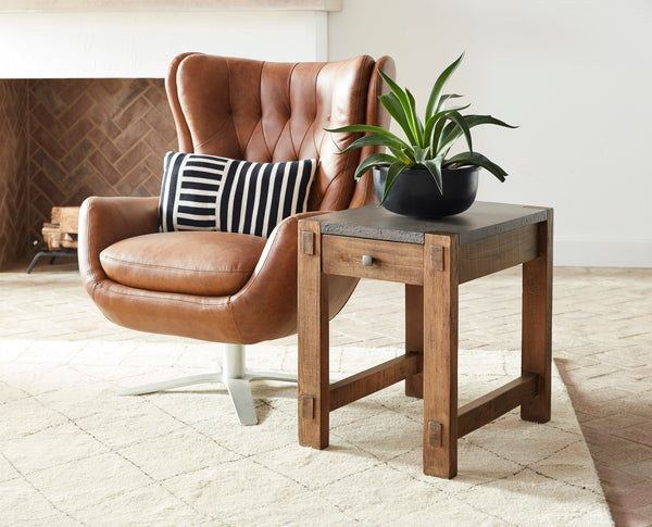 Harlow Chairside Table - Chapin Furniture