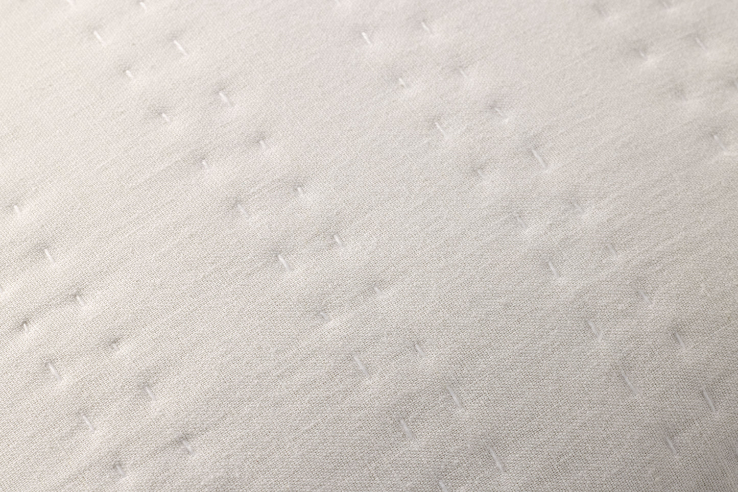 Loloi PLL0195 White 22'' x 22'' Pillow - Chapin Furniture