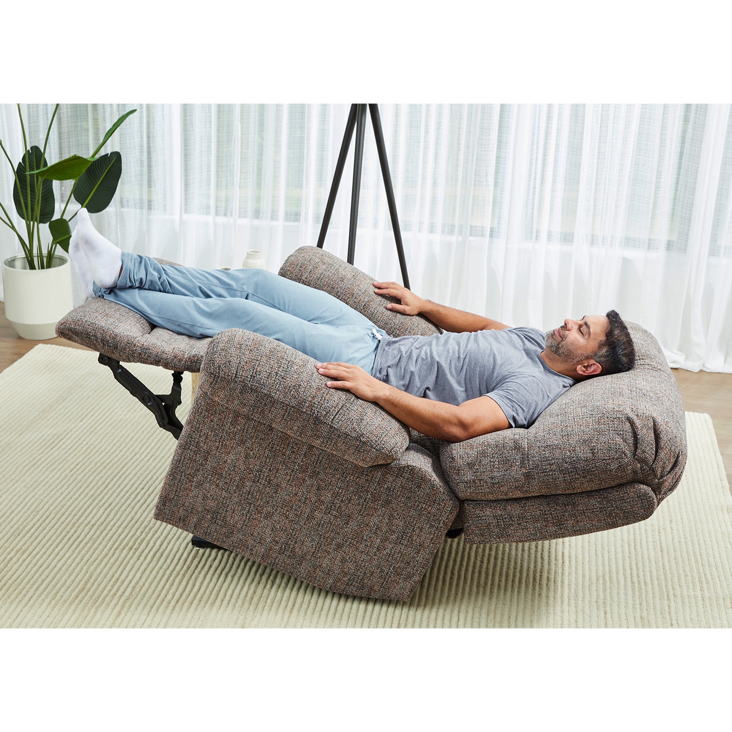 Badge Bodyrest Recliner- Custom - Chapin Furniture