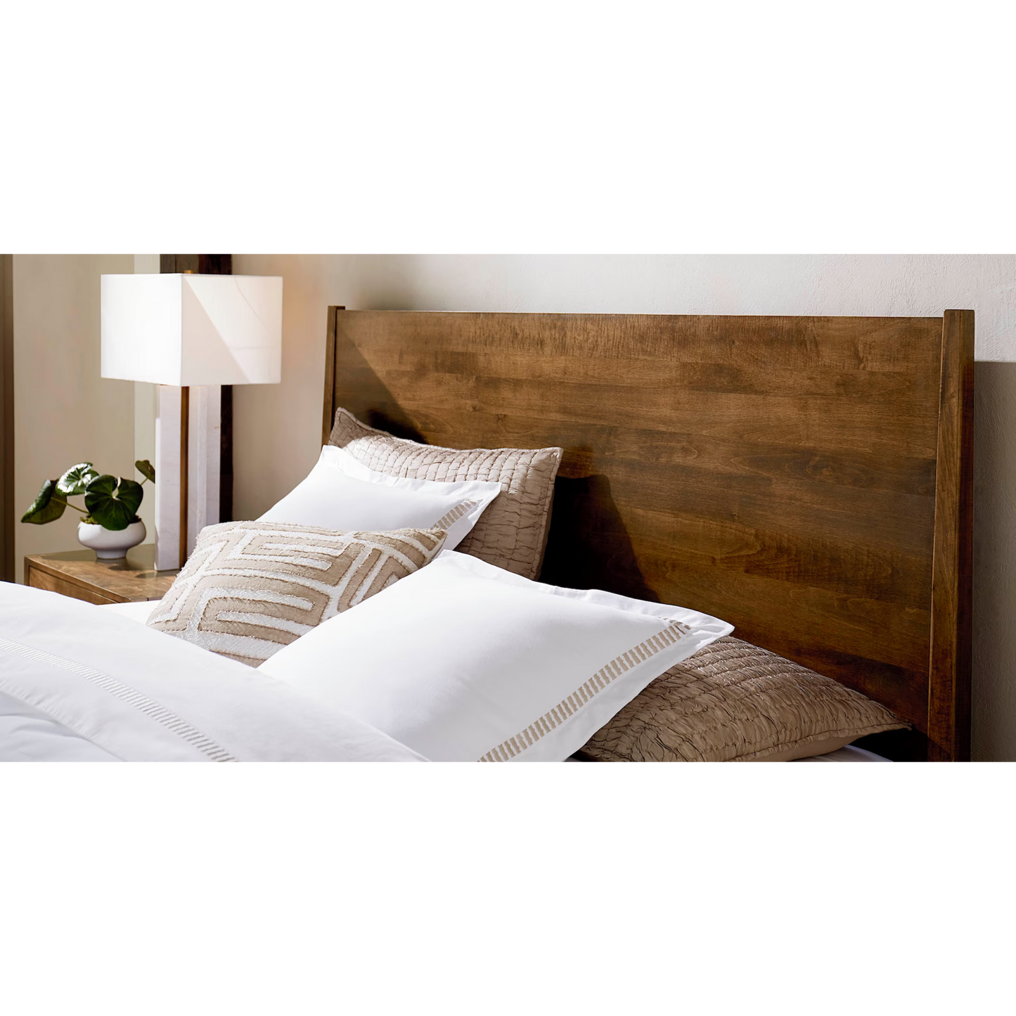 Benchmade Parkway California King Panel Bed - Tobacco - Chapin Furniture