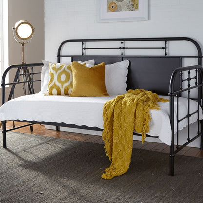 Vintage Metal Day Bed - Chapin Furniture