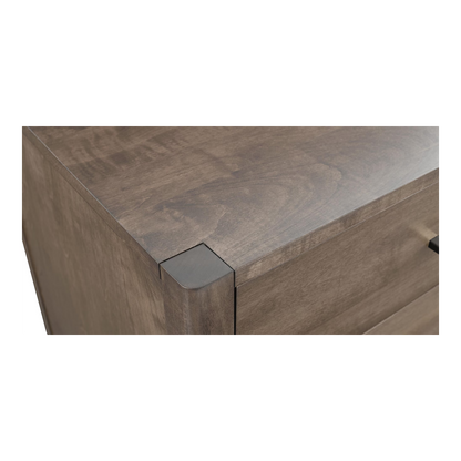 Benchmade Parkway Chest - Summit - Chapin Furniture