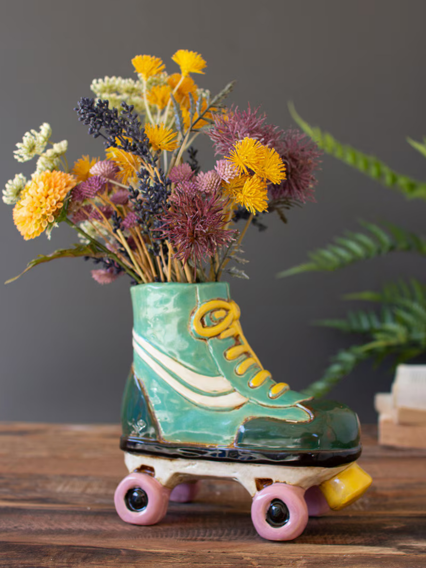 Ceramic Roller Skate Planter - Chapin Furniture