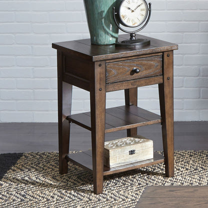 Lake House Chairside Table - Chapin Furniture