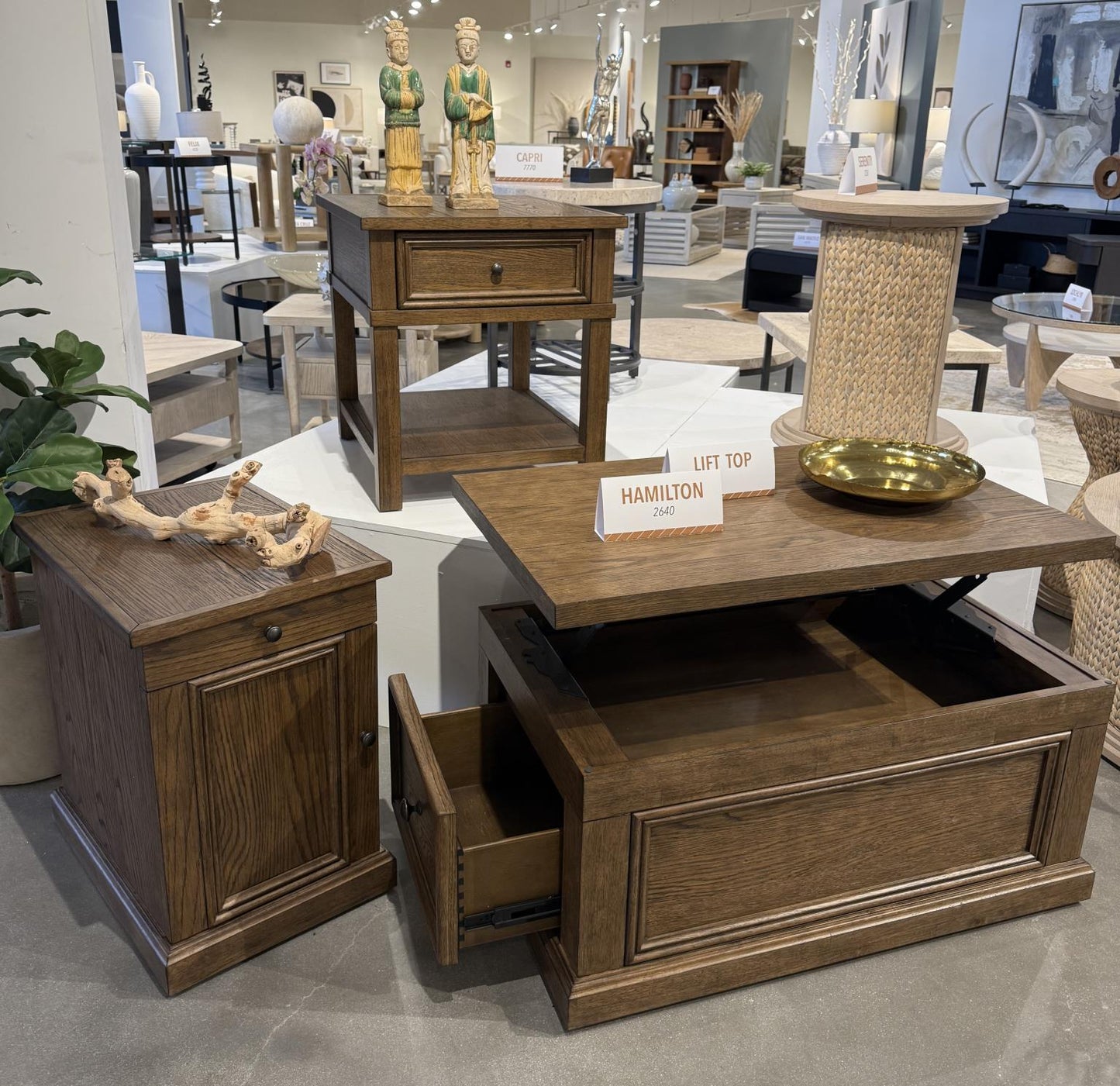 Hamilton Chairside Table - Chapin Furniture