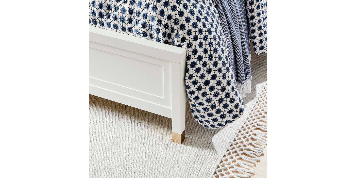 Tidewater Bed- With or Without Storage - Chapin Furniture