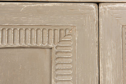 Pie Crust Door Sideboard - Chapin Furniture