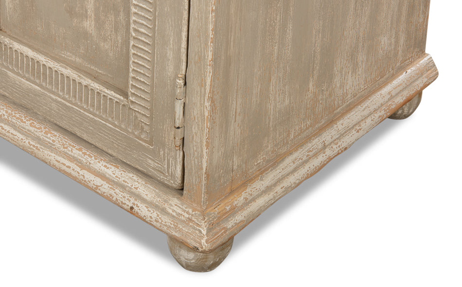Pie Crust Door Sideboard - Chapin Furniture