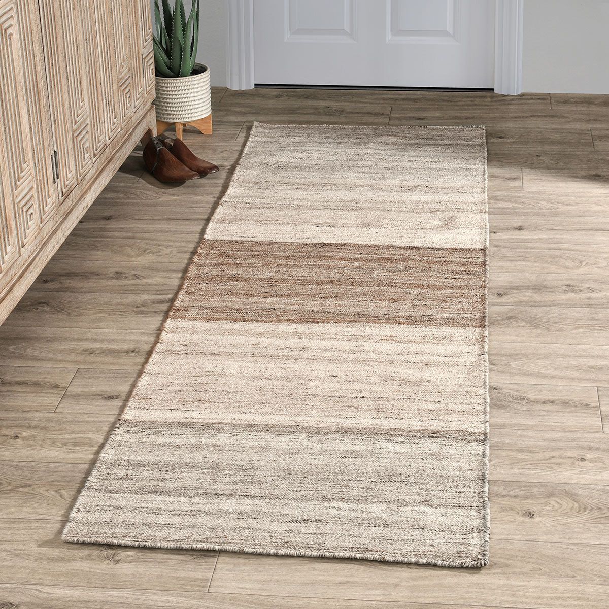 Indoor/Outdoor Plateau Rug - Sand Multi - Chapin Furniture