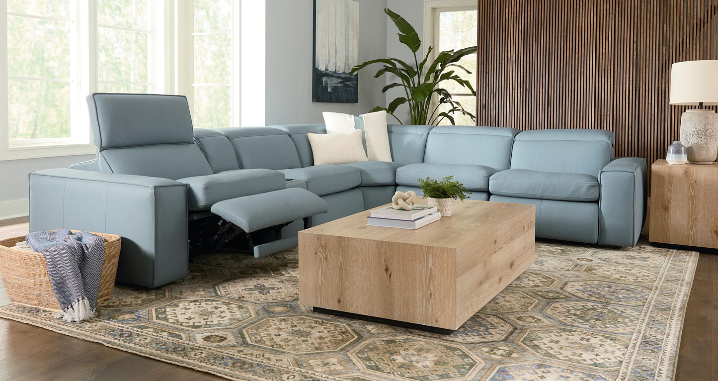 Bassett Club Level Wesley Power Leather Motion Sectional