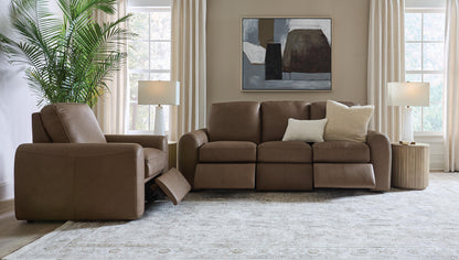 Bassett Club Level Sonny Power Leather Motion Sofa