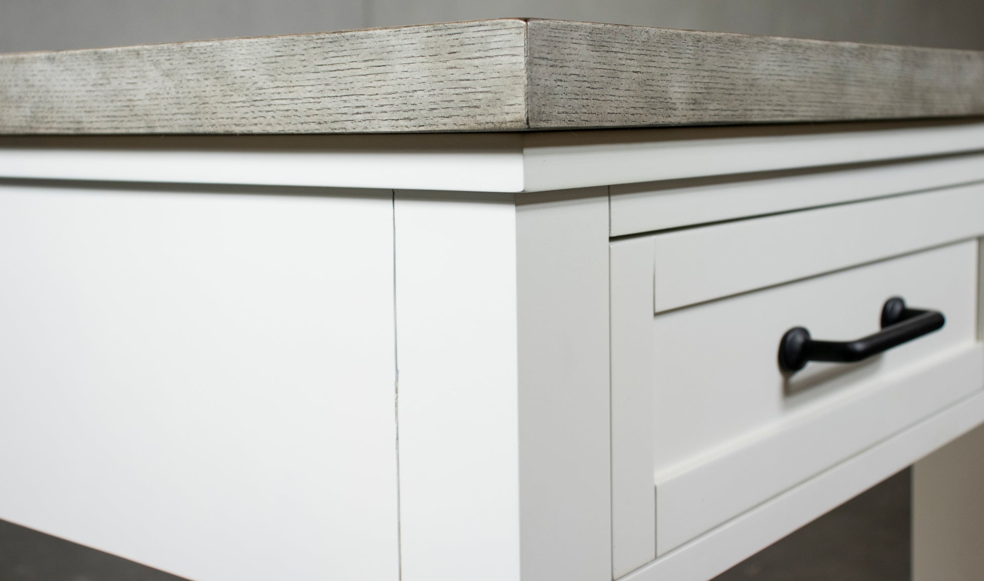 Cora End Table - Chapin Furniture