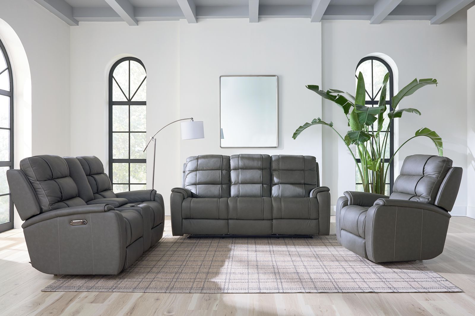 Bassett Club Level Wendell Power Motion Wallsaver Recliner in Gunmetal - Chapin Furniture