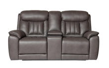 Bassett Club Level Benson Power Motion Consoled Loveseat - Chapin Furniture