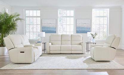 Bassett Club Level Raymond Power Motion Sofa in Vanilla Leather - Chapin Furniture