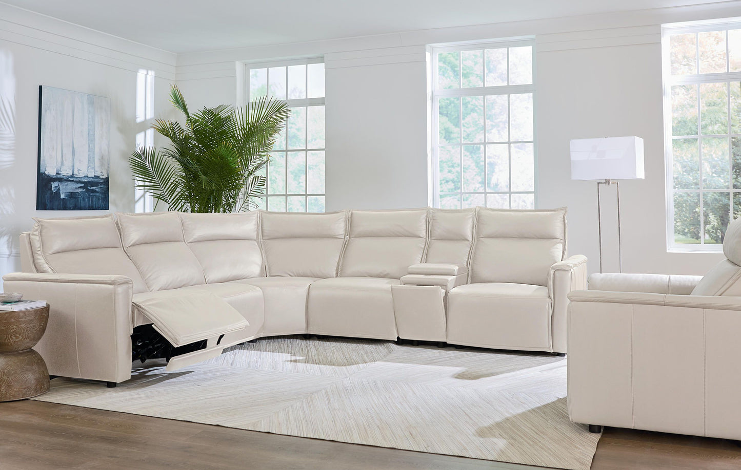Bassett Club Level Chauncey Power Motion Sectional in Vanilla Leather - Chapin Furniture