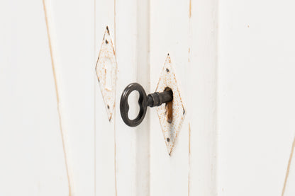 Diamond Wall Sideboard- Whitewash - Chapin Furniture