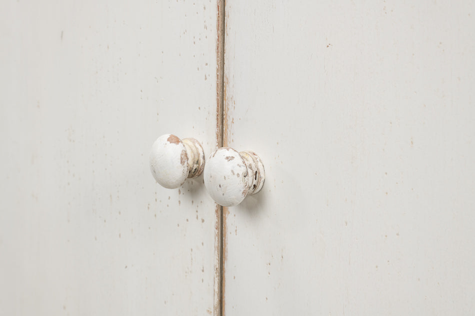 Eight Is Enough Sideboard- Whitewash With Natural Top - Chapin Furniture