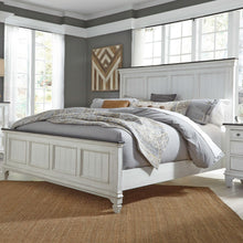 Allyson Park Panel Bed - Chapin Furniture