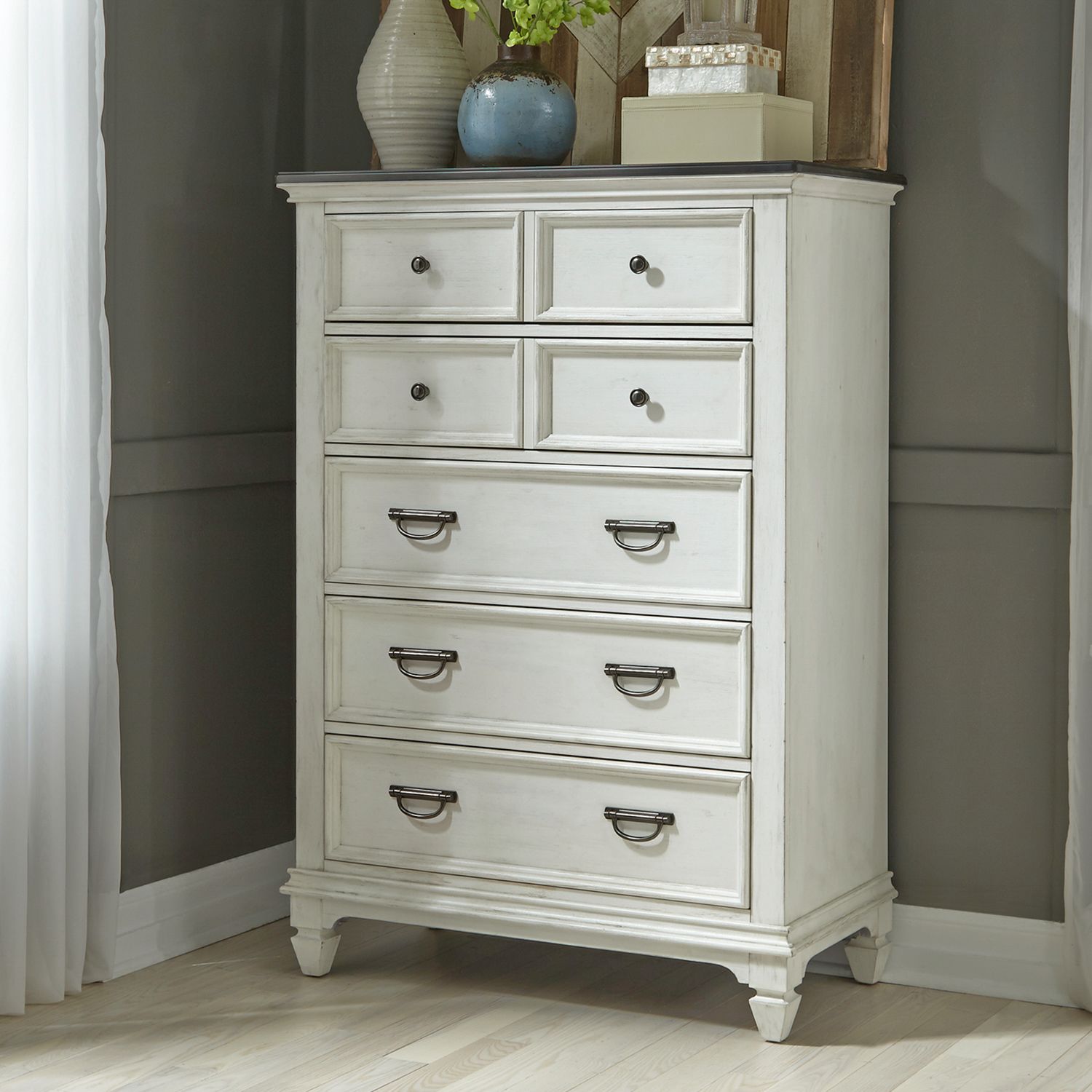 Allyson Park 5 Drawer Chest - Chapin Furniture