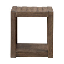 Broadmore Square Chairside Table - Chapin Furniture