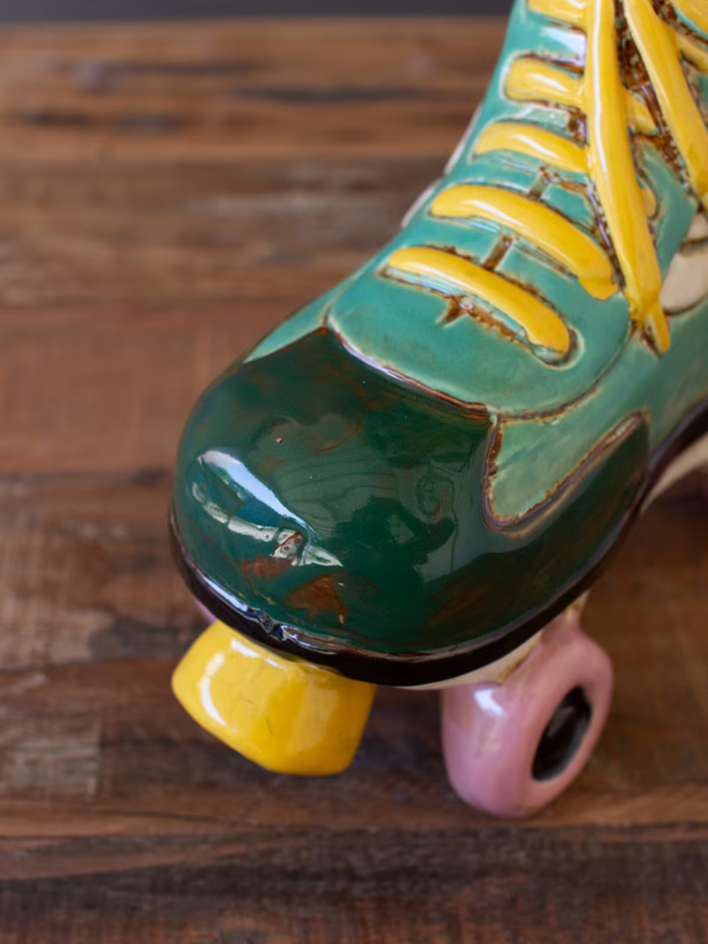 Ceramic Roller Skate Planter - Chapin Furniture