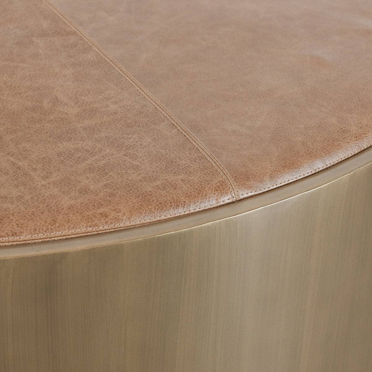 Evan 40" Round Coffee Table - Chapin Furniture