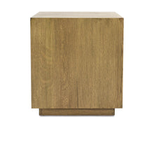 Layne Square End Table - Chapin Furniture