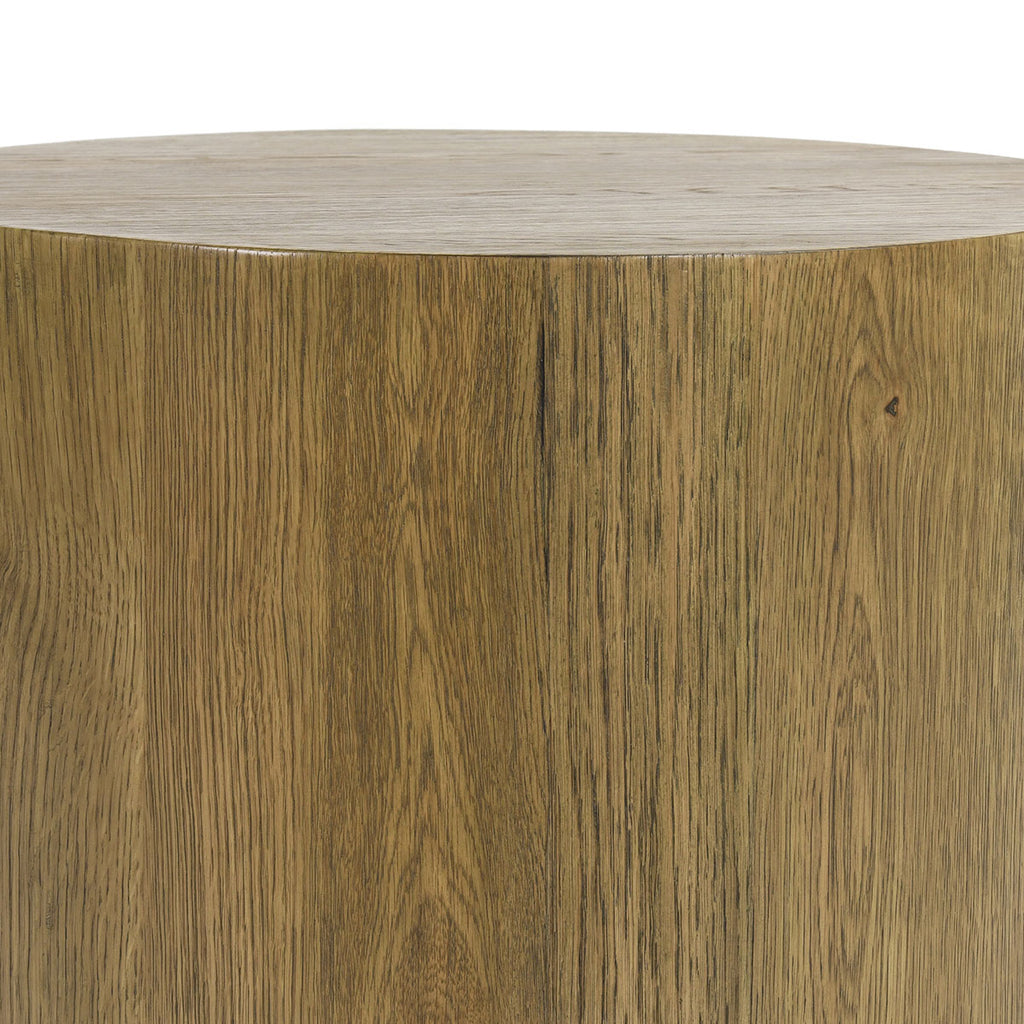Layne Round End Table - Chapin Furniture