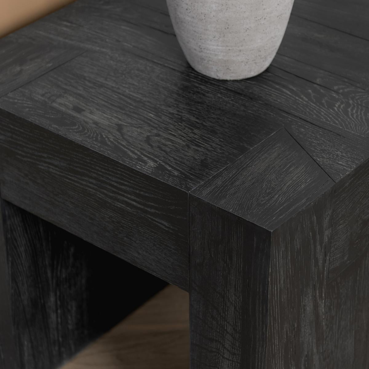 Bristol End Table - Chapin Furniture