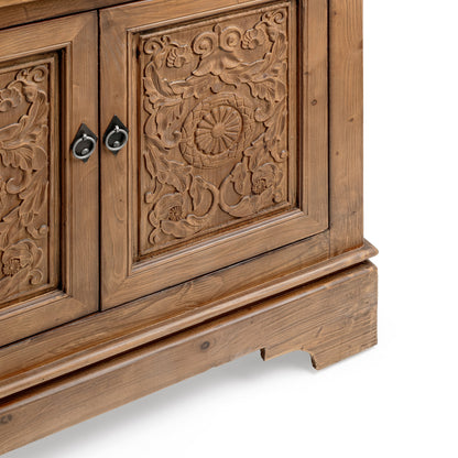 Amita 4 Door/3 Drawer Sideboard - Chapin Furniture