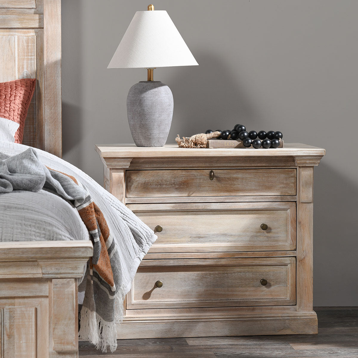 Classic Concepts Adelaide Nightstand - Thumbnail 5