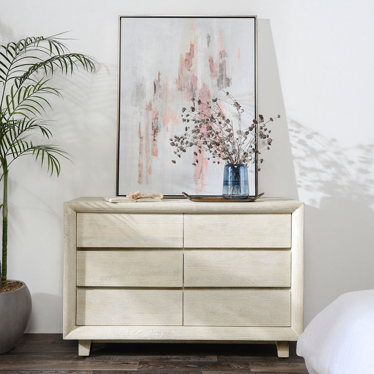 Reece Six Drawer Dresser - Thumbnail 4