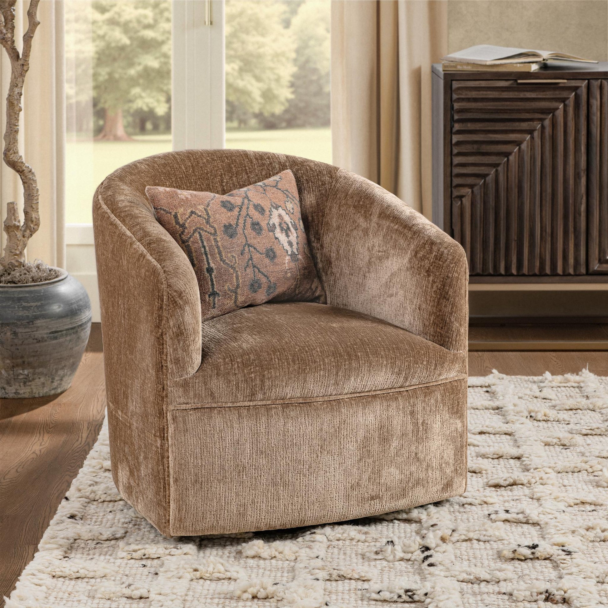 Valencia Swivel Accent Chair - Chapin Furniture