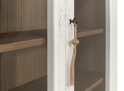 Beacon Hill Display Case- White - Chapin Furniture