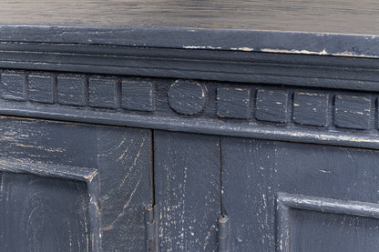 Ashlyn Sideboard - Chapin Furniture