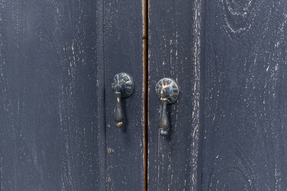 Ashlyn Sideboard - Chapin Furniture