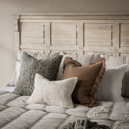 Adelaide Wood Bed - Chapin Furniture