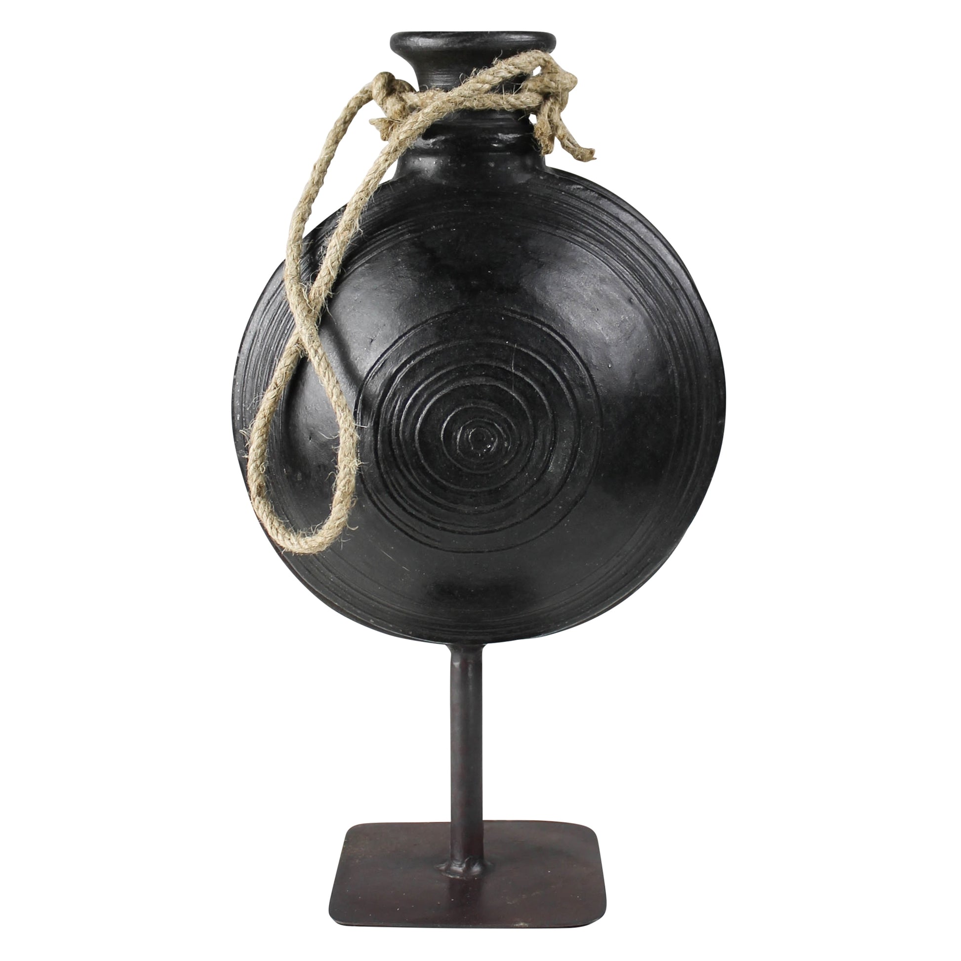 Bola Clay Pot on Stand - Small - Chapin Furniture