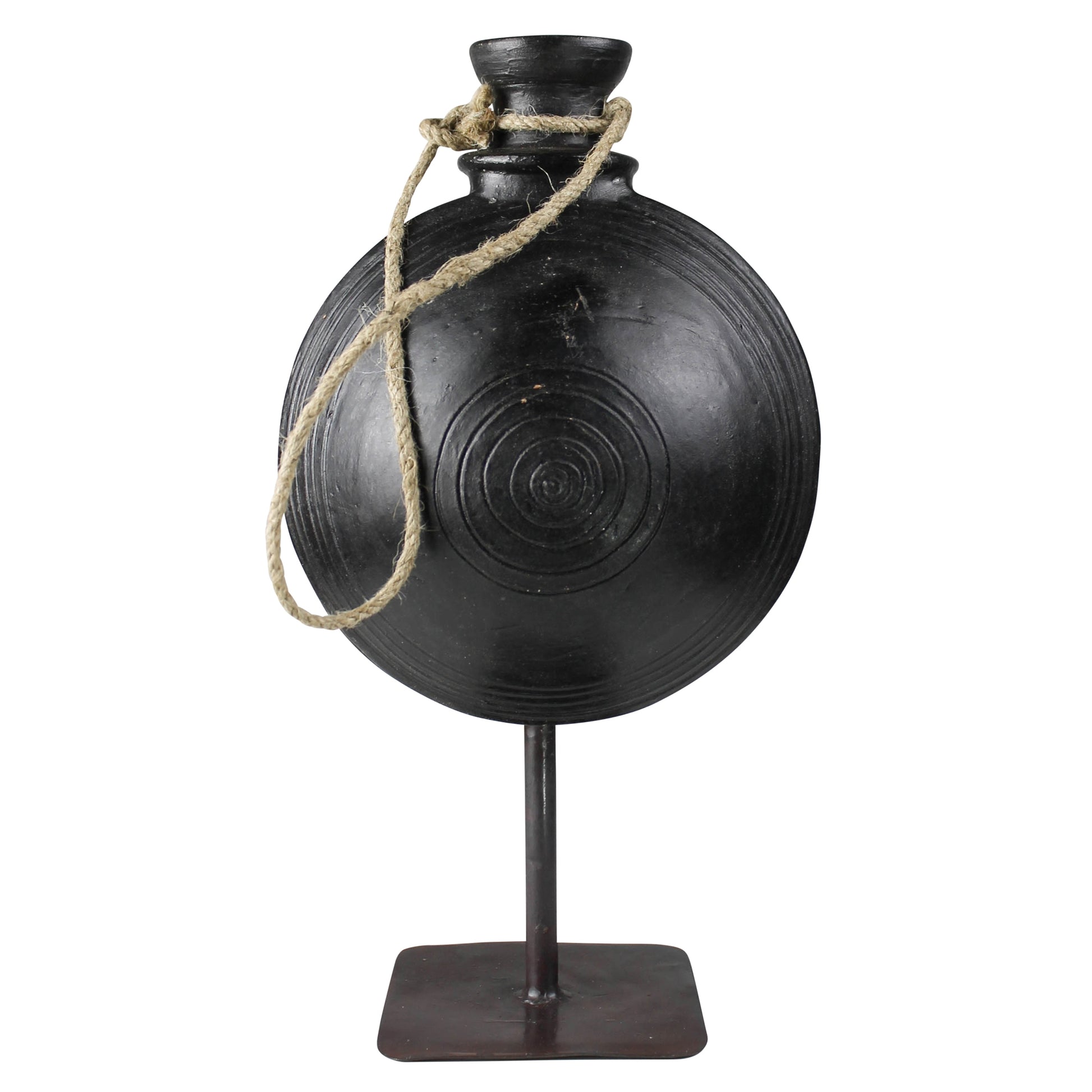 Bola Clay Pot on Stand - Medium - Chapin Furniture