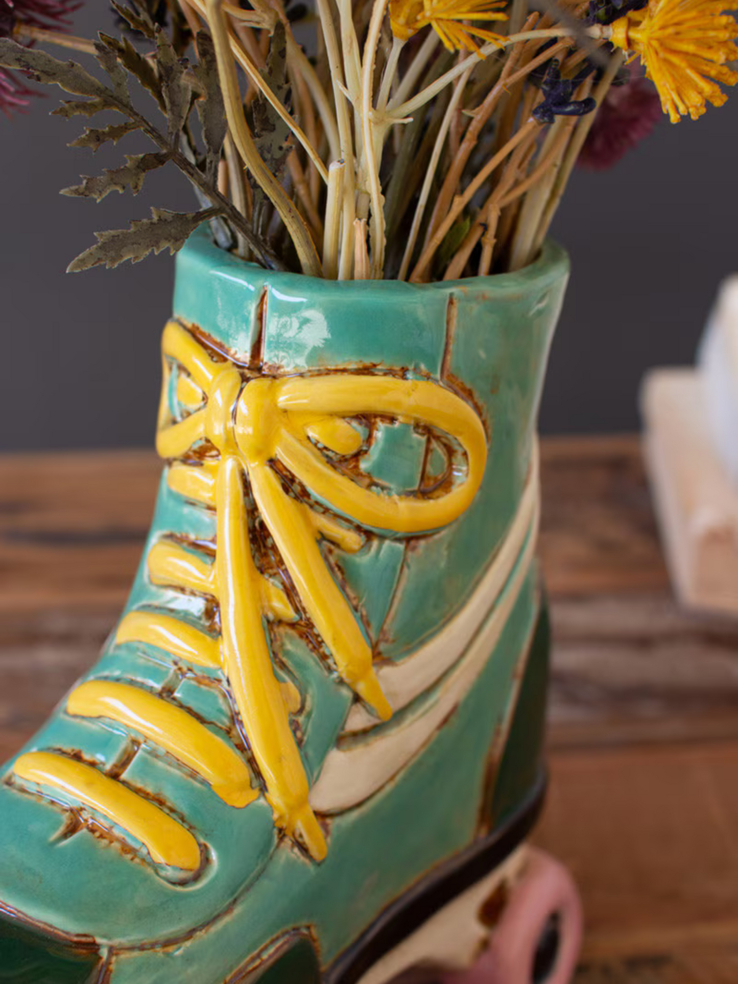 Ceramic Roller Skate Planter - Chapin Furniture