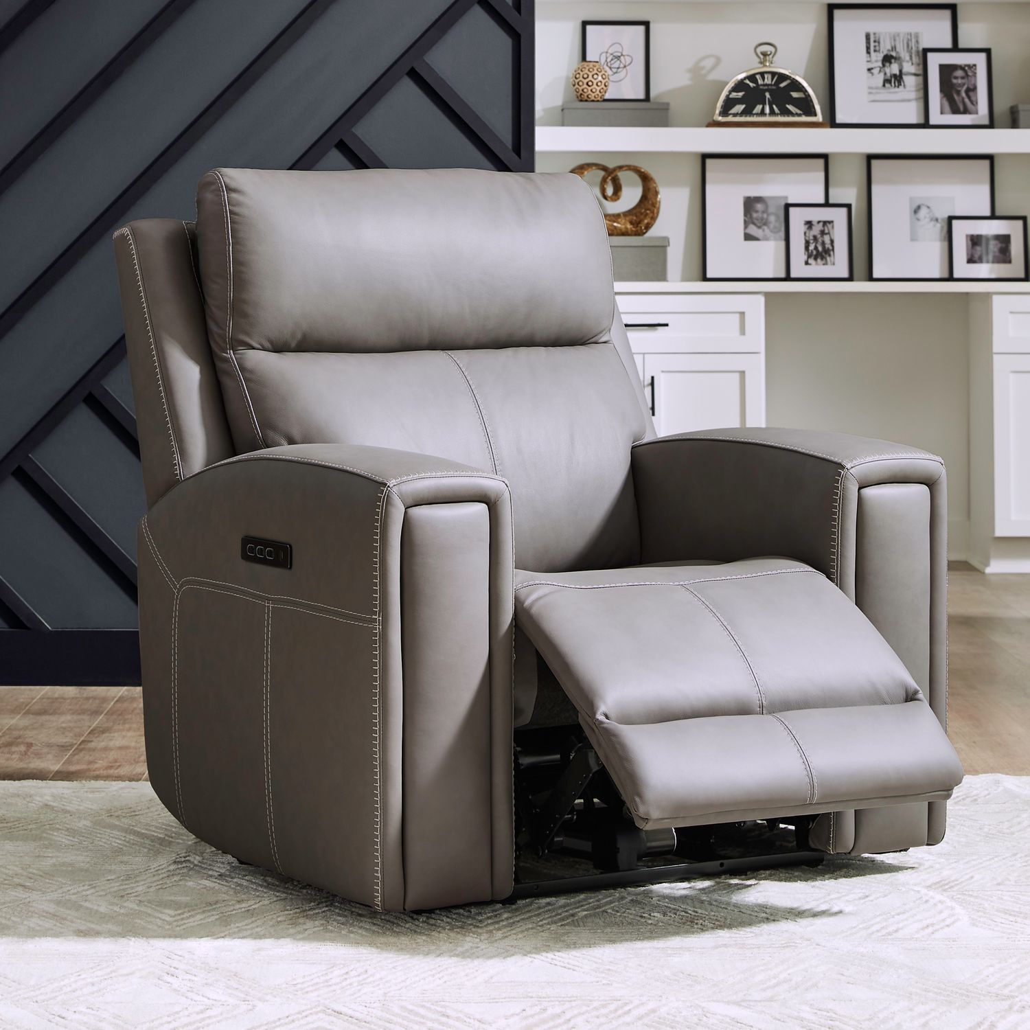 Camden Recliner - Chapin Furniture