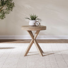 Brentwood Round End Table - Chapin Furniture
