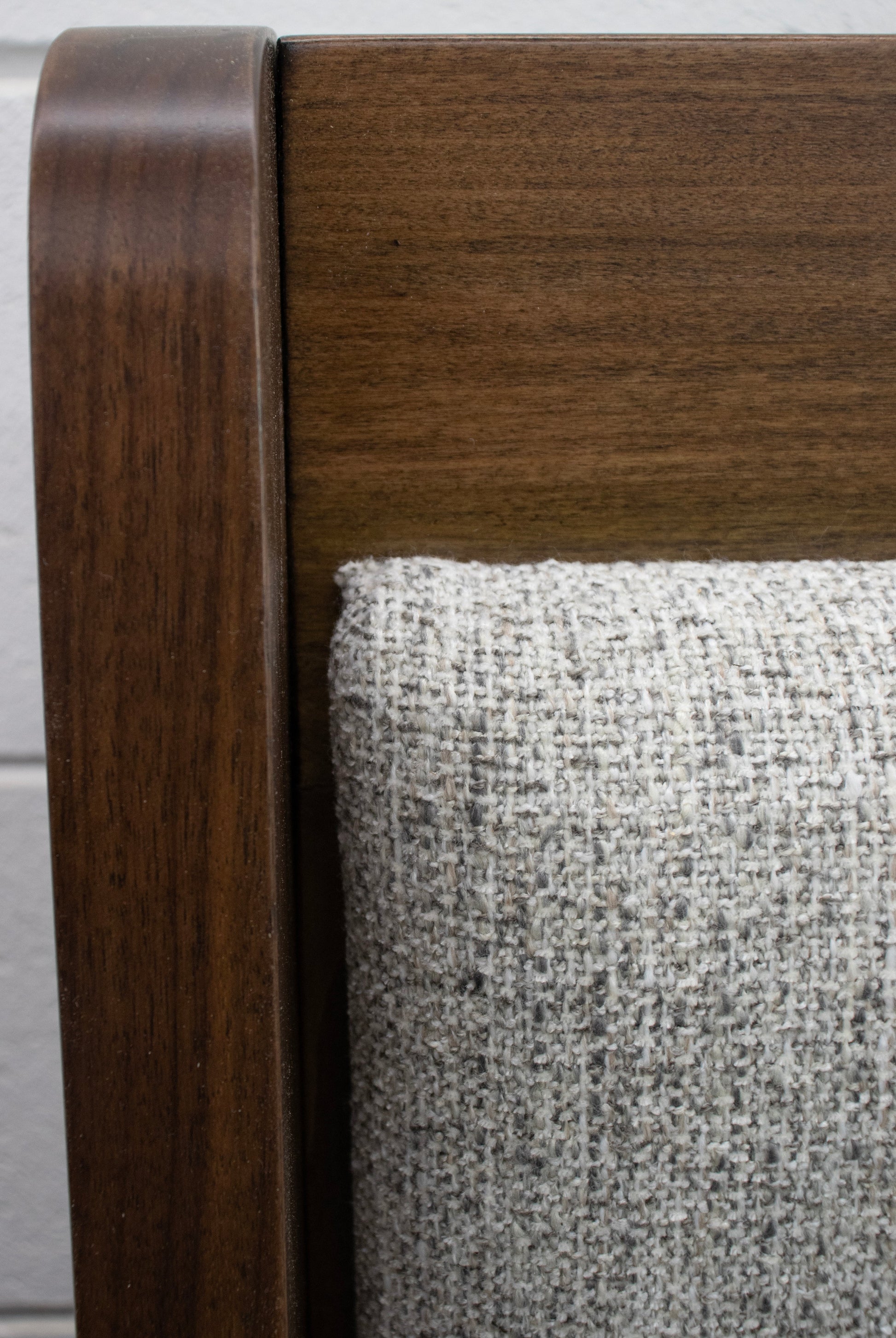 Elsie Platform Bed- Queen - Chapin Furniture