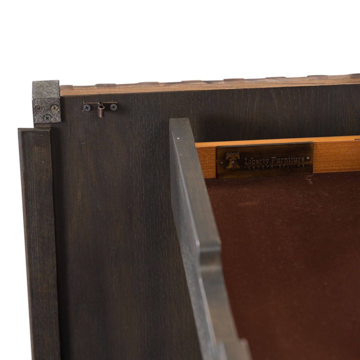 Harvest Home Server - Chapin Furniture