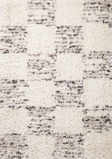 Angela Rose Amira Rug - Ivory / Granite - Chapin Furniture
