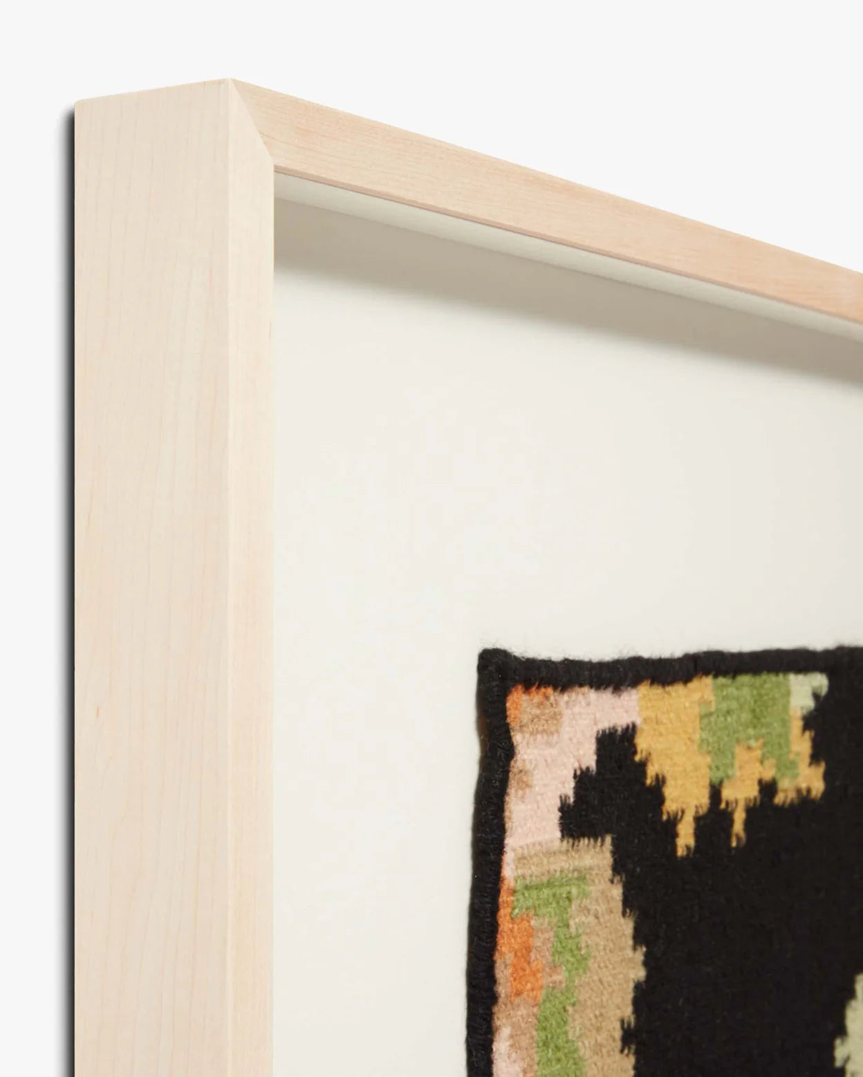 Loloi Blooms Berry 32" x 32" Wall Art - Chapin Furniture