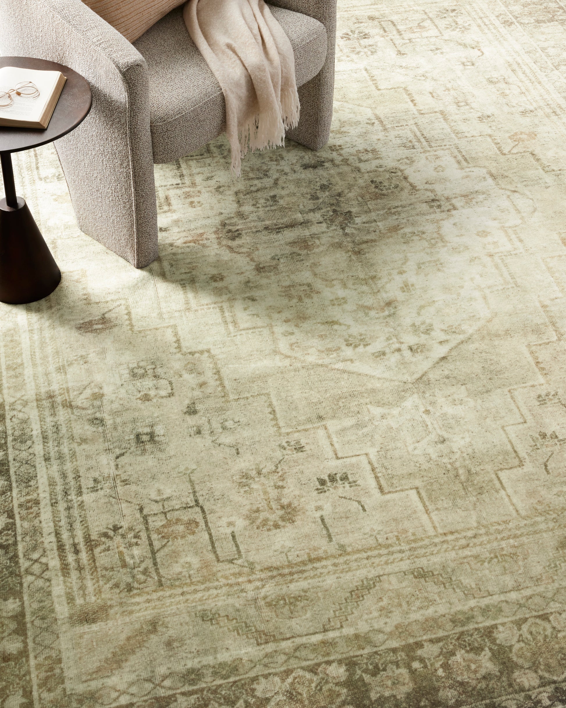 Magnolia Home Banks 06 Natural / Granite - Chapin Furniture