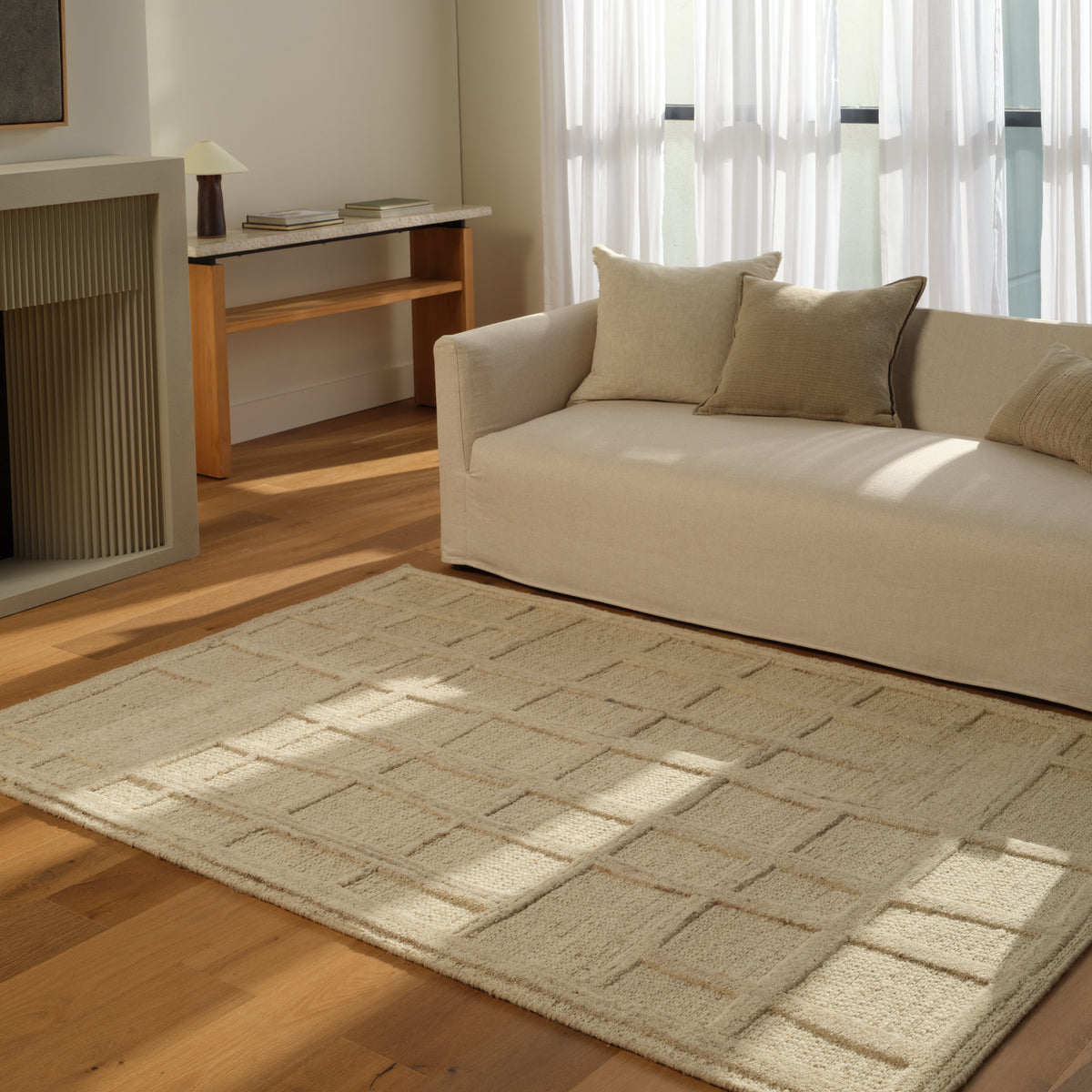 Bavell Lustrous BAV04 Cream Rug - Chapin Furniture
