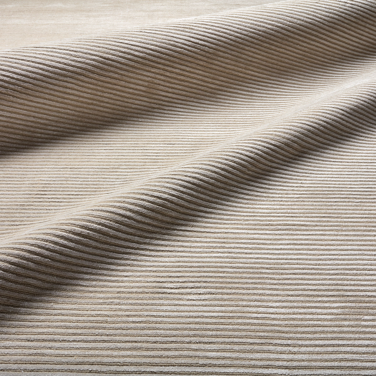 Basis Basis BI10 White Rug - Chapin Furniture